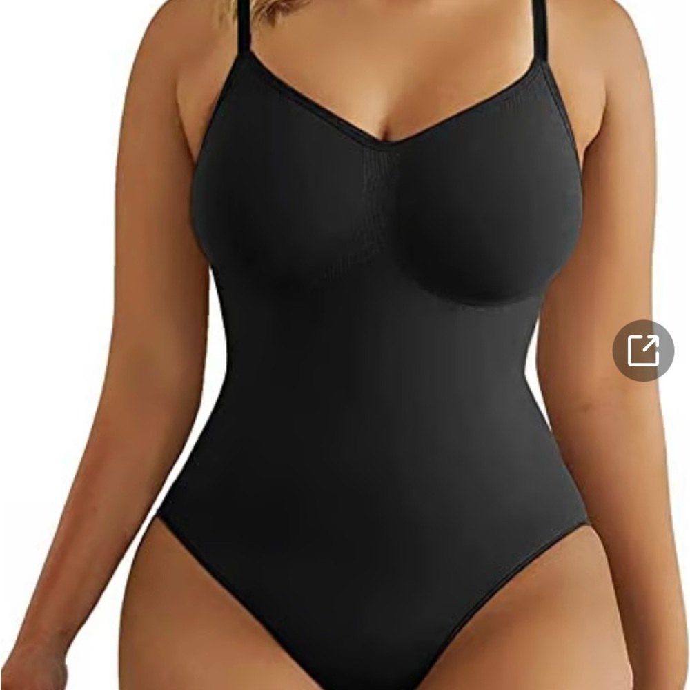 Set of (3) Black Seamless Shape-Wear Bodysuit🖤 - Picture 2 of 10